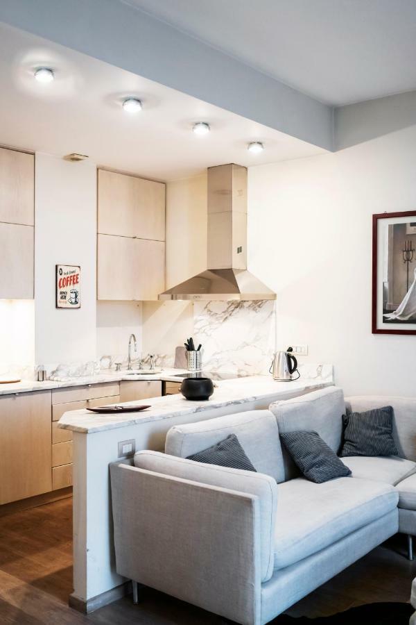 Santo Stefano Luxury Apartment Мілан Екстер'єр фото